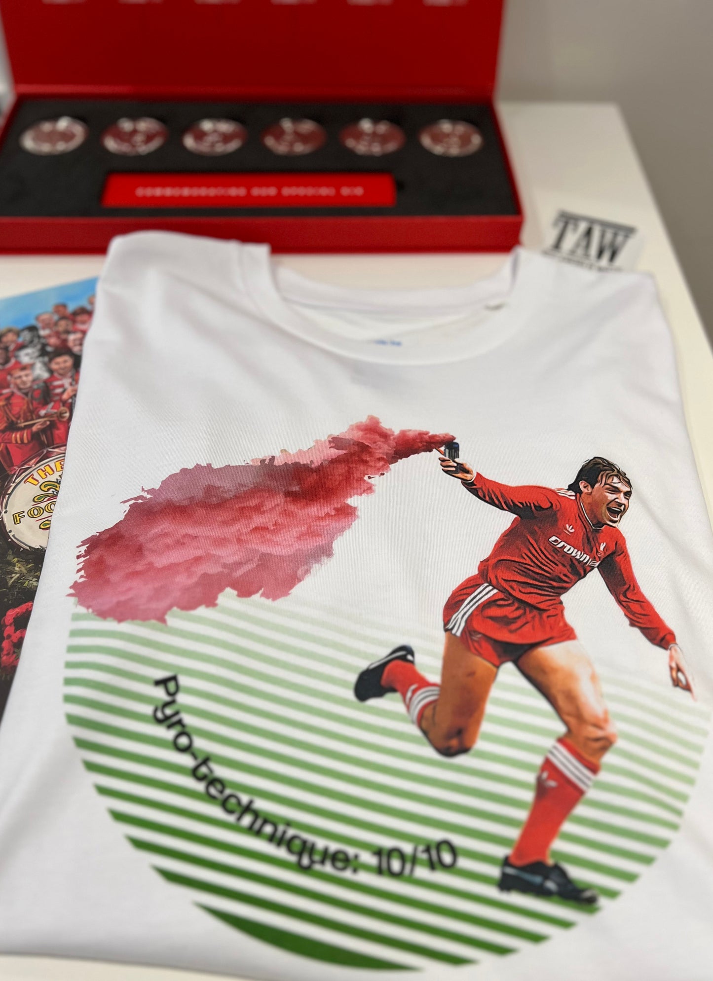 Pyro-technique: Dalglish